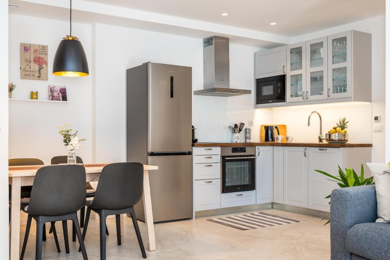 Luxury Apartments Azalea Šibenik Extérieur photo