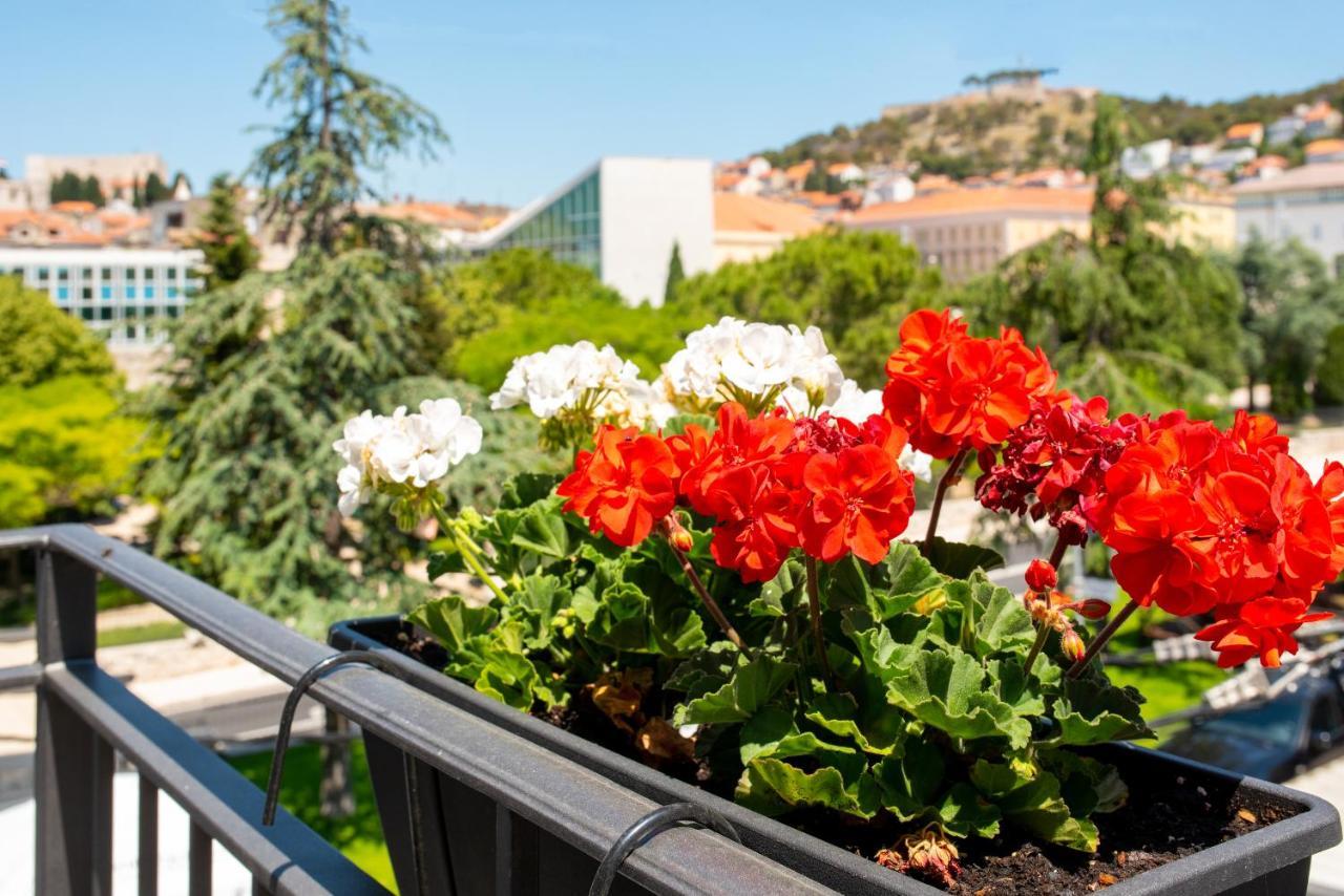 Luxury Apartments Azalea Šibenik Extérieur photo